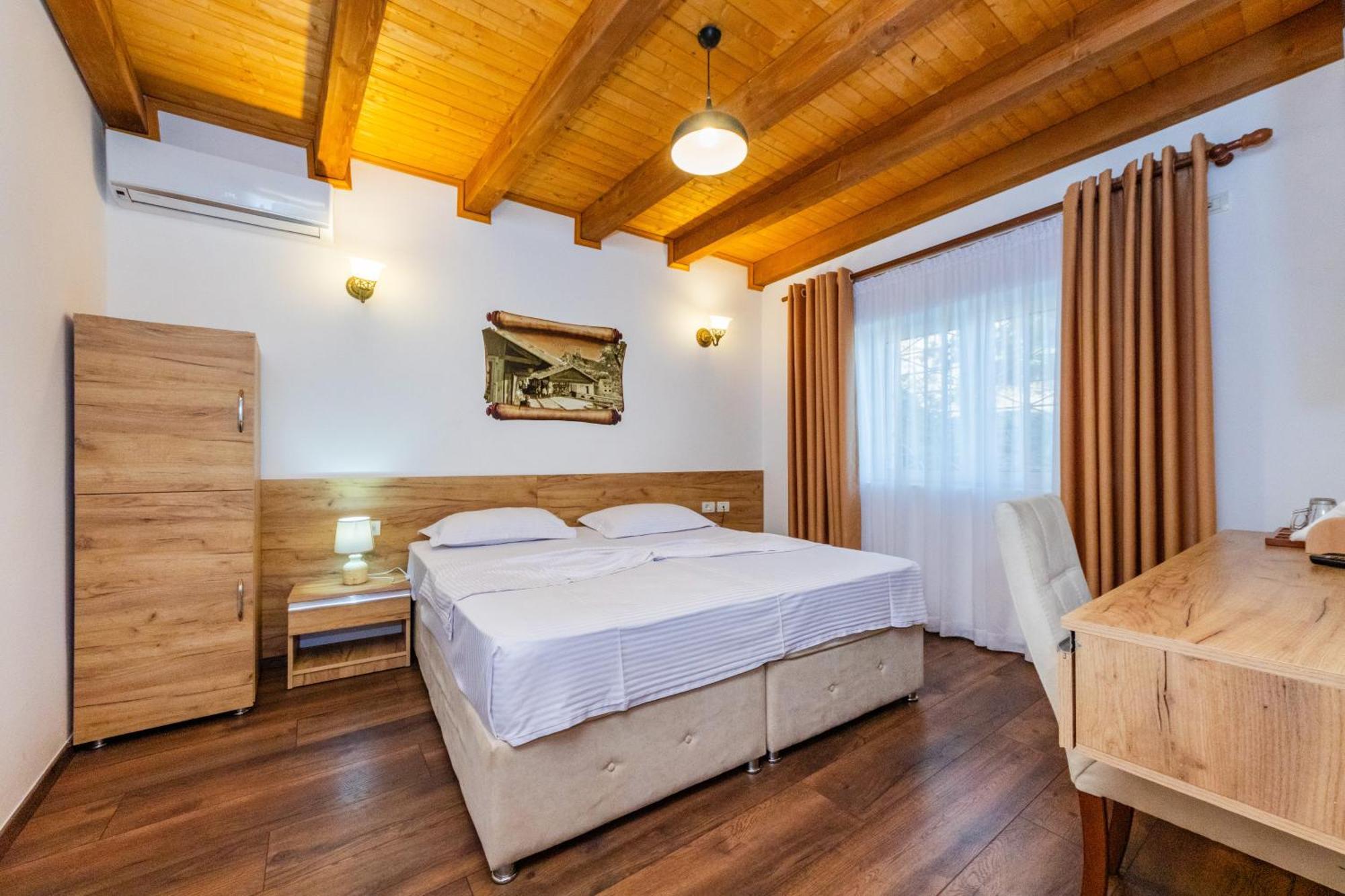 Hotel Grandpa'S House Bahçallëk エクステリア 写真